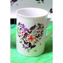 mug anglais et petits papillons