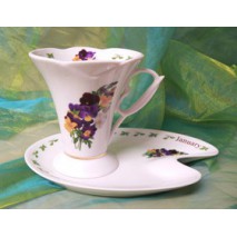 Tasse et sous tasse forme tulipe