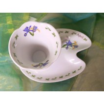 Tasse et sous tasse forme tulipe