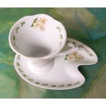 Tasse et sous tasse forme tulipe